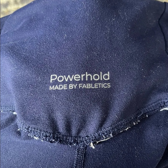 Fabletics Navy Powerhold Leggings Size Medium - Picture 3 of 3